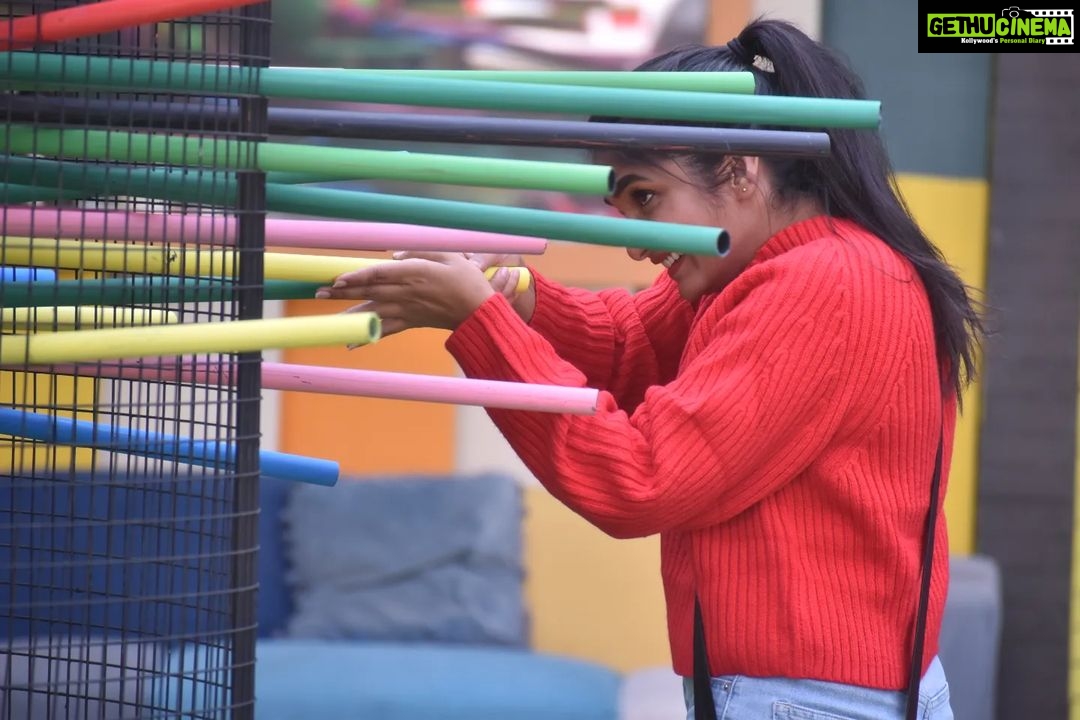 Divya Uruduga Instagram - Be stronger than your excuses š #TeamDivyaUruduga @colorskannadaofficial #divyauruduga #divyau #du #D #uruduga #DU #DUvians #thirthahalli #d #shivamoga #kpdu #arviya #arviyans #arya #preetiirali #live #love #laugh #peace #positivity #š§æ #bbk9 #bigbosskannada #biggbosskannadaseason9 #biggbosskannada #Voot #vootselect