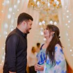 Divya Uruduga Instagram - Happy two💃🕺🏻!! ♾♥️ @aravind_kp ✨ 📸: @weddingtalesbypreetham 💛🖤 #divyauruduga #divyau #du #D #uruduga #DU #DUvians #thirthahalli #d #shivamoga #kpdu #arviya #arviyans #arya #preetiirali #live #love #laugh #peace #positivity #🧿