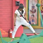 Divya Uruduga Instagram - What you do makes a difference so, you should decide what kind of difference to make 😉 Kindly cast your valuable votes from the voot app. 🫰🥰 BiggBoss, ರಾತ್ರಿ 9:30 ಕ್ಕೆ. #TeamDivyaUruduga @colorskannadaofficial #divyauruduga #divyau #du #D #uruduga #DU #DUvians #thirthahalli #d #shivamoga #kpdu #arviya #arviyans #arya #preetiirali #live #love #laugh #peace #positivity #🧿 #bbk9 #bigbosskannada #biggbosskannadaseason9 #biggbosskannada #Voot #vootselect