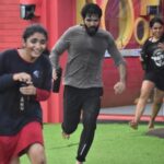 Divya Uruduga Instagram - Task • Rain • Friends kinda day 😍 #TeamDivyaUruduga @colorskannadaofficial #divyauruduga #divyau #du #D #uruduga #DU #DUvians #thirthahalli #d #shivamoga #kpdu #arviya #arviyans #arya #preetiirali #live #love #laugh #peace #positivity #🧿 #bbk9 #bigbosskannada #biggbosskannadaseason9 #biggbosskannada #Voot #vootselect