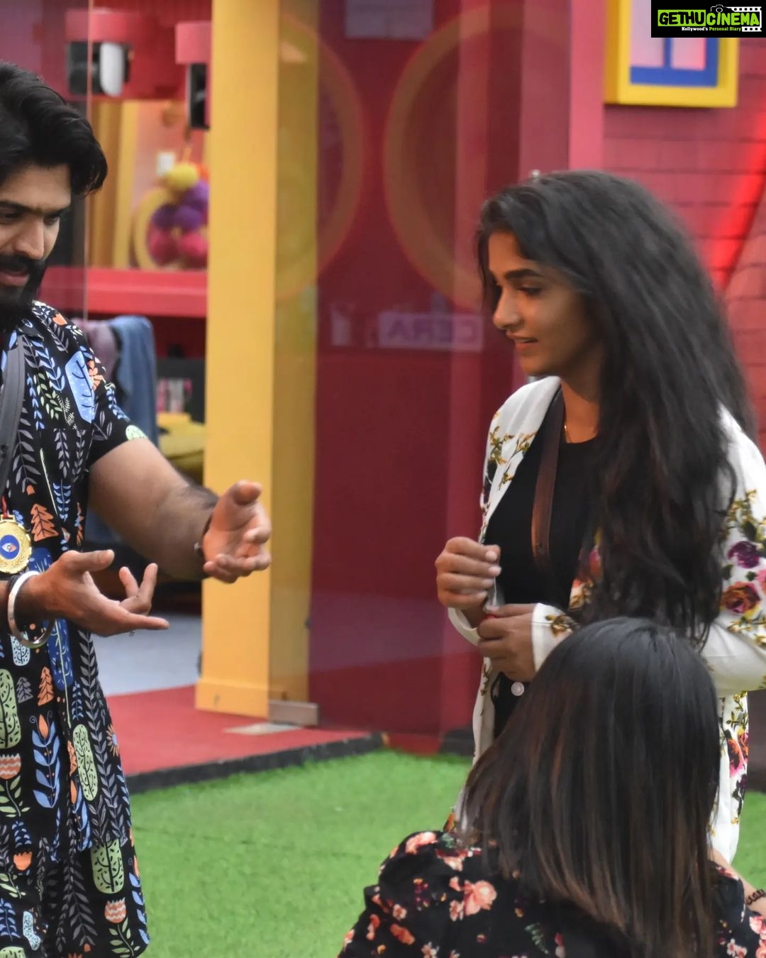 Divya Uruduga Instagram - Journey towards winning is never a destination, it's a way of life🫰☺️ #TeamDivyaUruduga @colorskannadaofficial #divyauruduga #divyau #du #D #uruduga #DU #DUvians #thirthahalli #d #shivamoga #kpdu #arviya #arviyans #arya #preetiirali #live #love #laugh #peace #positivity #🧿 #bbk9 #bigbosskannada #biggbosskannadaseason9 #biggbosskannada #Voot #vootselect