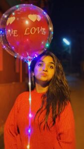 Divya Uruduga Instagram - Sagra you are so much fun!♥️🫰🏻

💛🖤

#divyauruduga #divyau #du #D #uruduga #DU  #DUvians  #thirthahalli #d #shivamoga #kpdu  #arviya #arviyans #arya #preetiirali #live #love #laugh  #peace #positivity #🧿