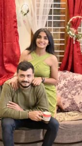 Divya Uruduga Instagram - 2 years of ‘olavina udugore’💍♥️ 

Tip: listen to your Heart♥️

@aravind_kp 💛🖤

#divyauruduga #divyau #du #D #uruduga #DU  #DUvians  #thirthahalli #d #shivamoga #kpdu  #arviya #arviyans #arya #preetiirali #live #love #laugh  #peace #positivity #🧿