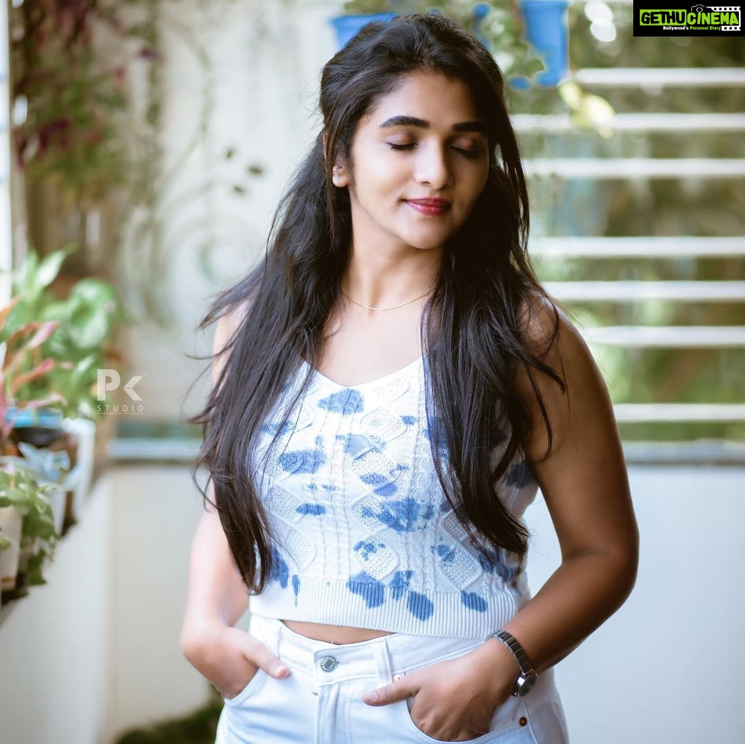 Divya Uruduga - 119.3K Likes - Most Liked Instagram Photos