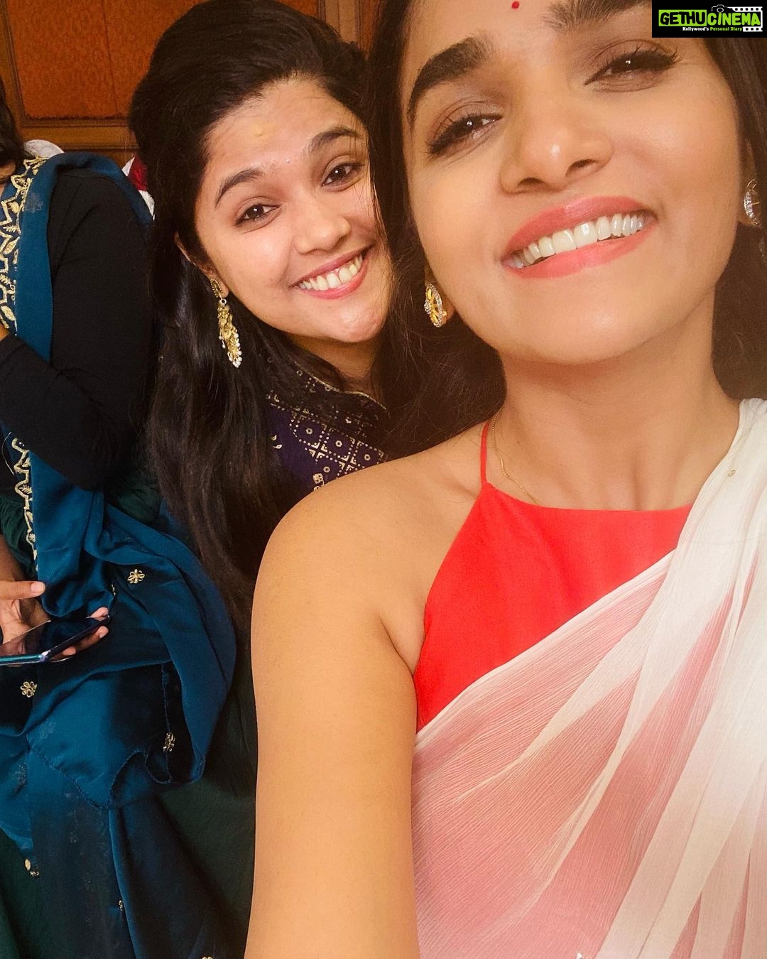 Divya Uruduga - 112.8K Likes - Most Liked Instagram Photos