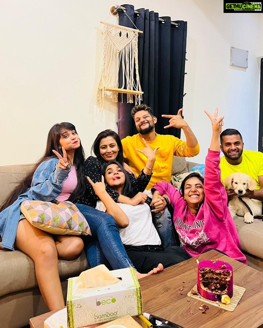 Divya Uruduga - 137.3K Likes - Most Liked Instagram Photos