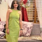 Divya Uruduga Instagram - Life is as simple as you allow it to be!!🍀 Wearing: @armoire_handmadeproducts 👗 🖤💛 #divyauruduga #divyau #du #D #uruduga #DU #DUvians #thirthahalli #d #shivamoga #kpdu #arviya #arviyans #arya #preetiirali #live #love #laugh #peace #positivity #🧿