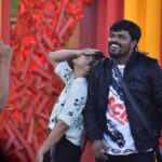 Divya Uruduga Instagram - Can you guess DU's current position in the scoreboard ?? 🫰😉 #TeamDivyaUruduga @colorskannadaofficial #divyauruduga #divyau #du #D #uruduga #DU #DUvians #thirthahalli #d #shivamoga #kpdu #arviya #arviyans #arya #preetiirali #live #love #laugh #peace #positivity #🧿 #bbk9 #bigbosskannada #biggbosskannadaseason9 #biggbosskannada #Voot #vootselect