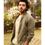Divyenndu Instagram - Guns n Roses 🌹❌ 🔻 🔻 🔻 🔻 🔻 🔻 🔻 🔻 Location courtesy -@salttkarjat Shot by - @abheetgidwani Stylist - @nikitajaisinghani HMU - @hairplaywitshabby @jatin_
