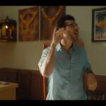 Divyenndu Instagram - Sanjay Mishraji akele hi kaafi hai par yaha toh 'chaar chaand' laga diye. Aur upar se humara dance! Yeh toh triple treat hai, Kyuki saath @openbookhq bhi hai jo billing se lekar banking tak helps small businesses. So, #BusinessKaroSimple apnao #DhandheKaNayaSukh