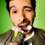 Divyenndu Instagram - Had so much fun on the sets, these carnations became my lunch. Catch all the mischief @the_misfit_way on September 14. #MisfitbyboAt #neverfitin