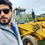 Divyenndu Instagram - JCBhi ho … mujhe pasand hai..!!!!