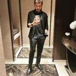 Divyenndu Instagram - Do I look ok?!?