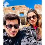 Divyenndu Instagram - ALL ROADS LEAD TO ROMA!!!! . . . . . . Ends with Caravaggio!🤌🏻 To experience this in flesh and blood is an honour. All thanx to my travel partner for life Akanksha @astoryofonesown_ 👫🏼 #epic #art #roma #colosseo