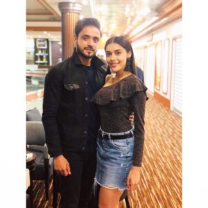 Eisha Singh Instagram - Last night at the launch of India’s first ever cruise liner 🇮🇳💟.. The extremely gorgeous "KARNIKA" @jaleshcruises