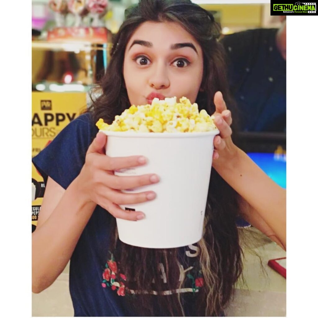 Eisha Singh Instagram - They will tell you to behave normal, don’t listen!!! 🐥👻