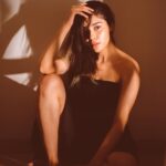 Eisha Singh Instagram - ꜱᴜɴ & ᴅʀᴇᴀᴍꜱ 📸 : @navneet_photography 🤍