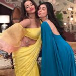 Eisha Singh Instagram - “ Bela Aur Yamini “ … BEQABOO HO JAIYE 😍😍…Watch Us Tonight at 9pm only on @colorstv @vootselect @officialjiocinema 📸: @deepakpathak663 #goodmorning from #us #happy #saturday #weekend #newshow #beqaboo @balajitelefilmslimited @ektarkapoor