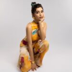 Eisha Singh Instagram – “One could not count the moons that shimmer on her roofs,
Or the thousand splendid suns that hide behind her walls.”
_________🌻__________

Wearing : @arokaofficial
Jewellery : @radhikaagrawalstudio
Styled by : @sakshi312 
Assisted by : @kinjal_maru04 @sanjamkaur92 
______
Shot by : @vaspaan_shroff
______
HMU HOD : @dishakhannaartistry 
Makeup :  @palak_makeupandhair 
Hair : @facestories_by_harmankaur