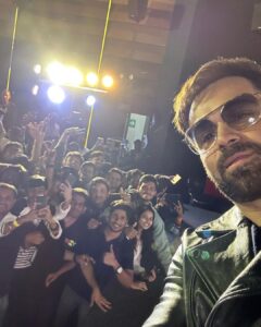 Emraan Hashmi Instagram - Fans maketh the Star !!