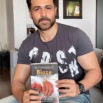 Emraan Hashmi Instagram - Met this amazing couple who have penned an exceptionally emotional and thought provoking story about their sons fight with cancer . The book is called Blaze : A Sons trial by Fire . It’s one of those books that’s “unputdownable” @sushil.poddar.509