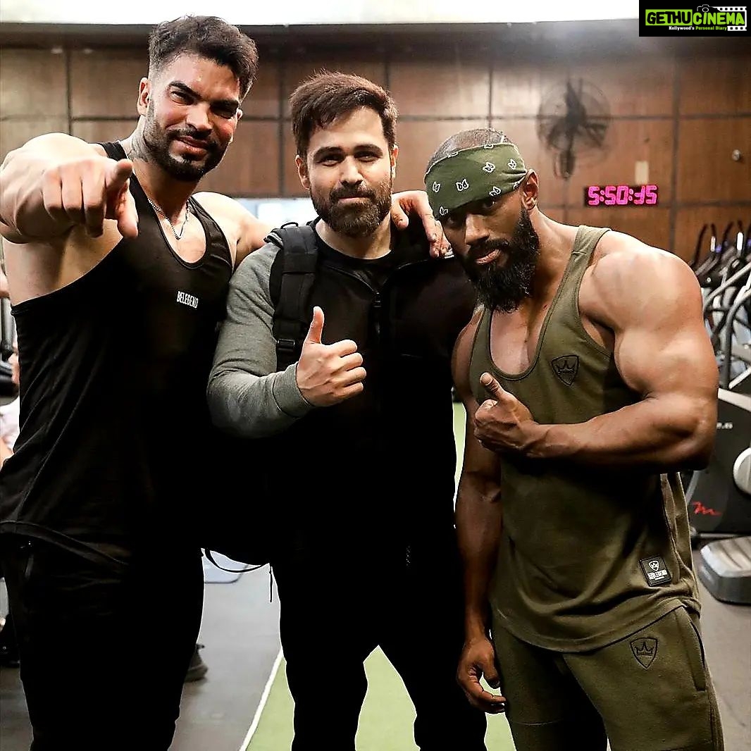 Emraan Hashmi Instagram - Training with the best 🌟.. @sergiconstance @miihiersinghofficial