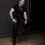 Emraan Hashmi Instagram - This Halloween, we are creepin' it real😈👻 Watch #DybbukOnPrime, Oct 29. @primevideoin @nikifying @manavkaul @jayrkrishnan #BhushanKumar #KrishanKumar @kumarmangatpathak @abhishekpathakk @tseriesfilms @panorama_studios @tseries.official
