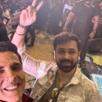 Emraan Hashmi Instagram - Thank you Pune ❤️ @akshaykumar