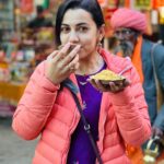 Esha Kansara Instagram - My kinda breakfast 🥹🥰 #Poha&Chai Nathdwara - the City of Shreenathji