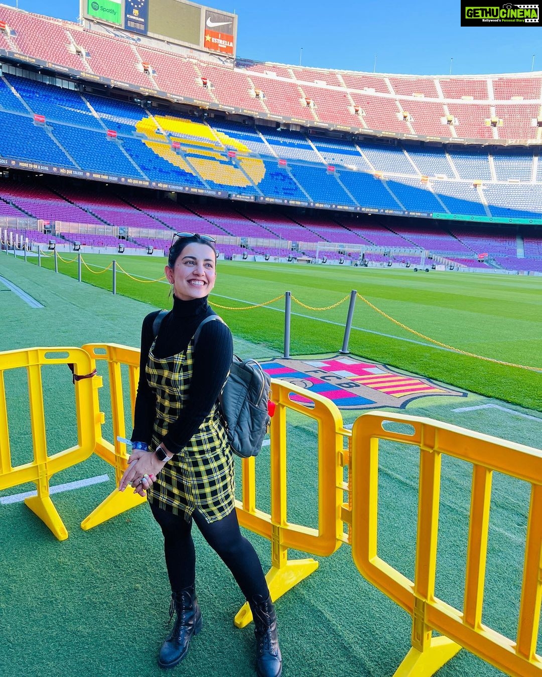 Esha Kansara Instagram - Goodbye Barcelona! 🥳