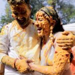 Esha Kansara Instagram - Never knew our families loved dancing THIS MUCH! 😍🥰🥳💛 🥳🤭💛 @musicwaala Photography @karmaproduction_india 🌸 Outfit @picchika Jewellery @vaidaan.official HMU? No make up at all by me myself 🤪