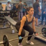 Esha Kansara Instagram - DEADLIFTS! I was so scared to get back to them after my back injury, but here I am, slow, steady, confident, one step, one day at a time, still learning to be correct! Now it’s time to get back AT them!All thanks to my constant support @harsh.trivedi.7547 💪💪💪 thank you sir! Video by @anujgandhi1602 ✌️ #deadlifts #deadliftsarenotmyfavorite Anytime Fitness India