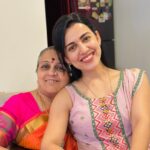 Esha Kansara Instagram - ❤️🤍❤️ 🙏