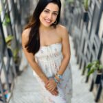 Esha Kansara Instagram - Happy holi to you all from Jhanvi! 🤍🤍🤍 See you in the theatres very soon! 😎 #3ekka #jhanvi #happyholi #holi2023