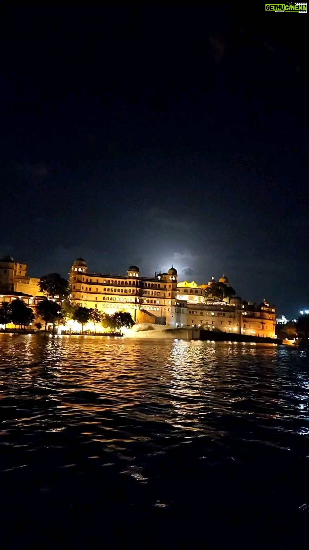 Flora Saini - 3K Likes - Let there be lights... IAM FINALLY HOME ❤️
#reels #reelsinstagram #trending #viral #lights #instagram #love #me #instamood #picoftheday #girl #beautiful #home #bestoftheday #happy #sky #style #ootd #foryou #follow #fashion #friends #goodvibes #reels #explore
