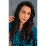 Flora Saini Instagram - 💙 #trending#love#outfit#look#fitnessmotivation#india#photo#fun#travelphotography#picoftheday#amor#like#food#beautiful#picture#photography#shooting#work