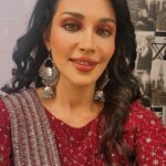 Flora Saini Instagram – Full video on #KRUNCH YouTube 

@krunch_today this was fun thank you for letting me tell my story my way

@brandbantermedia @anytimefitness #florasaini #fitness #workoutmotivation #gymmotivation #squats #hamstrings #bollywoodstar #bollywoodfitness #bollywoodactresses
#love #instagood #me #instamood #bestoftheday #happy #goodvibes #lifestyle #workout #healthyfood #trending Anytime Fitness India
