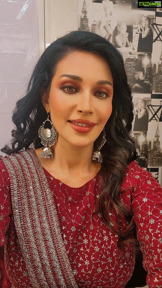 Flora Saini - 17.3K Likes - Full video on #KRUNCH YouTube
@krunch_today this was fun thank you for letting me tell my story my way
@brandbantermedia @anytimefitness #florasaini #fitness #workoutmotivation #gymmotivation #squats #hamstrings #bollywoodstar #bollywoodfitness #bollywoodactresses
#love #instagood #me #instamood #bestoftheday #happy #goodvibes #lifestyle #workout #healthyfood #trending