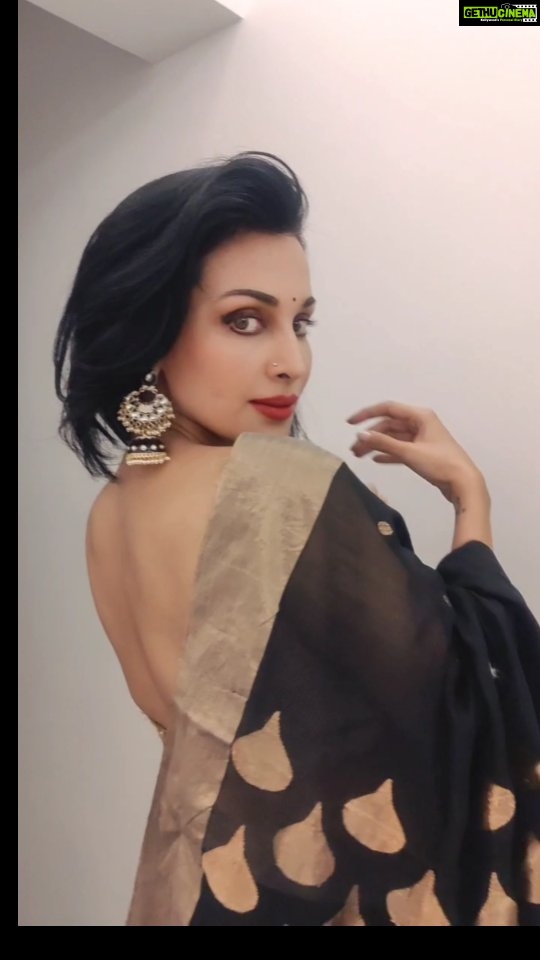 Flora Saini - 14.1K Likes - 🖤
#reels #reelsinstagram #trending #viral #instagram #love #me #instamood #picoftheday #girl #beautiful #bestoftheday #happy #sky #style #ootd #foryou #follow #fashion #friends #goodvibes #reels #explore #makeup