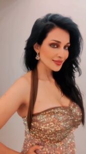 Flora Saini Instagram - 🌹
#reels #reelsinstagram #trending #viral #instagram #love #me #instamood #picoftheday #girl #beautiful #bestoftheday #happy #sky #style #ootd #foryou #follow #fashion #friends #goodvibes #reels #explore #makeup