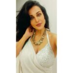 Flora Saini Instagram - ❤️ . More exclusive pics on the app Click link in bio to download app ✨ #love #mood #ootd #happiness #me #blessings #insta #instagram #instalike #instadaily #instafashion #instapic #app #instaphoto #flora #picoftheday #white #eyes #pink #pinklips #magic #saree #heart #insta #instapicture #instapic #instagram #instadaily #instamood #instalove #instalike