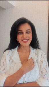 Flora Saini Instagram - Hello #2022 ❤️
This has to be my absolute favourite ✨
@theanupma this is love 😘
.
Makeup @sarkargoutam81
Dress @itsgrishma 
Hair @sandip_nag
.
#reels #reelsinstagram #reelitfeelit #trending #promotions #reellife #reelkarofeelkaro #reel #everydayreels
#36Farmhouse #FloraSaini #Outfit #Style #Makeup #Jewellery #Hairstyle @muktaartsltd #Fashion #TrailerOutNow #Zee5Show #NewShow #happiness #favourite #gratitude #reelsofinstagram #love #insta #instamood #instagram #instagood