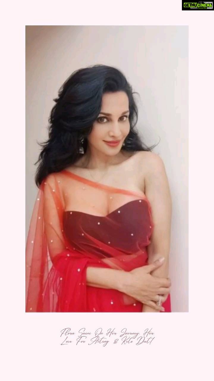 Flora Saini Instagram - बस यूं ही ❤️ . #reels #reelsinstagram #reelitfeelit #trending #reellife #reelkarofeelkaro #reel #everydayreels #instagramreels #instareels #reelsinsta #reelsvideo #song #king #kingrocco #reelsviral #bollywood #holidayseason #christmas #reelslovers #happiness #favourite #black #reelsofinstagram #love #insta #instamood #music #instagram #instagood