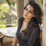 Flora Saini Instagram - Actor @florasaini Flora Saini talks about her life, dreams, movies and more in a candid conversation over coffee with @wanderinglogbook Rashmi B Nayar. (Link in bio) #coffeeandconversationsmagazine #thepeoplesmagazine #candcmagazine #conversation #florasaini #actor #indianfilms #indianfilmindustry #actorslife #womenofsubstance #strongwomen #womenempowerment #womenactivists #actress #femaleactress #newsmaker #domesticviolence #armykid