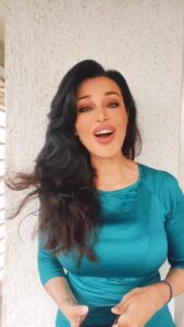 Flora Saini Instagram - Birthday scenes 🤣🥳🎉
.
#reels #reelsinstagram #reelitfeelit #trending #reellife #reelkarofeelkaro #reel #everydayreels #instagramreels #instareels #reelsinsta #reelsvideo #party #happybirthday  #birthday #gift #reelsviral #reelslovers #happiness #favourite #reelsofinstagram #love #insta #instamood #instagram #instagood #explorepage