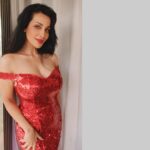 Flora Saini Instagram - Shine and Sparkle ❤️🌟 . #love #sky #red #smile #picoftheday #chocolate #style #newyear #viral #travel #blogger #happiness #photographer #new #trending #hot #makeup #fashion #photography #holiday #instagram #ootd #fyp #dress #sun #winter #like #christmas #outfit #live