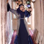 Garima Chaurasia Instagram - Oh Maula Na Jaane Kya Teri Yeh Maaya.. Kyun Usse Milaya Kyun Aashiq Banaya✨ . . ( I wore Abaya for the first time) Wearing: @dxb_abayas_ 🖤 📸: @ehtasham_saeed Edit: @welcomeishu3694 #gimaashi #abaya #Dubai #alseef #visitdubai #photoshoot #picoftheday #gimaians #explore Al Seef Marina