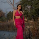 Garima Chaurasia Instagram – Pink to make everyone wink 😉 💕
.
.
Wearing: @alayabystage3 
📸: @nitin_.1610 
#gimaashi #ethnic #picoftheday #indian #gimaians