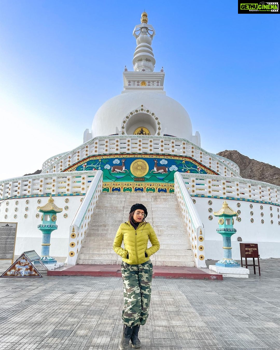 Garima Chaurasia Instagram - This outfit is giving me a MILITARY VIBE 🫡 . . 📸: @nitin_.1610 #gimaashi #picoftheday #gimaians #leh #ladakh #traveldiaries #shantistupa Shanti Stupa, Leh j&k
