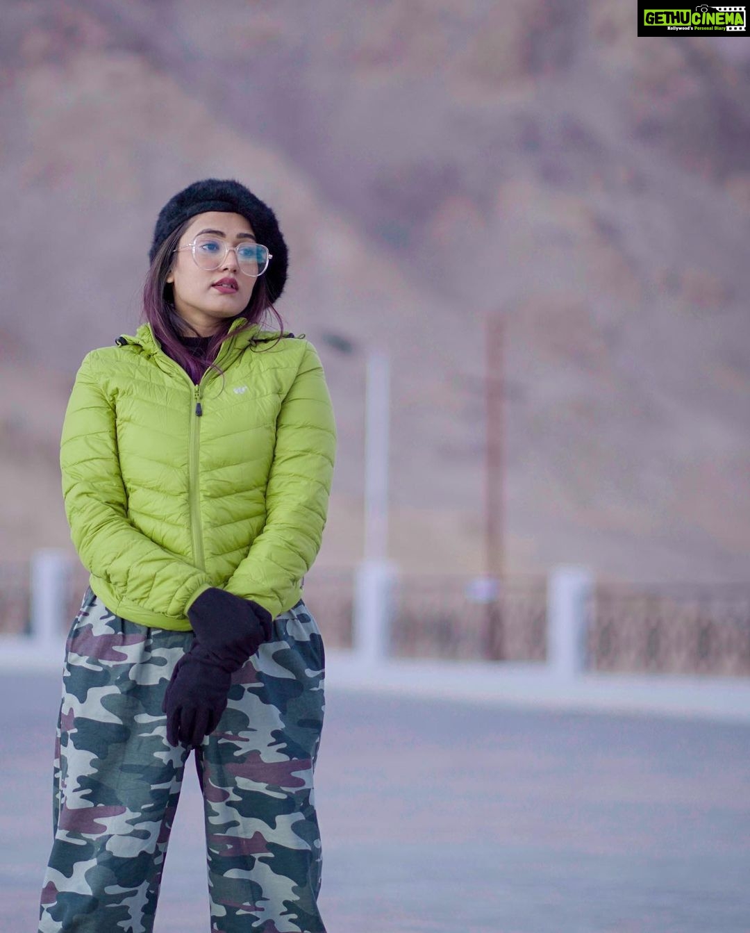 Garima Chaurasia Instagram - This outfit is giving me a MILITARY VIBE 🫡 . . 📸: @nitin_.1610 #gimaashi #picoftheday #gimaians #leh #ladakh #traveldiaries #shantistupa Shanti Stupa, Leh j&k